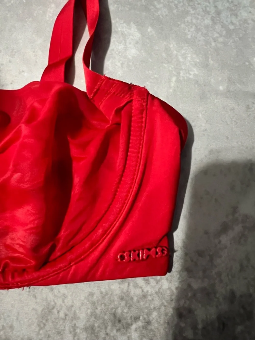SKIMS Red Underwire Bra - Picture 3 of 4